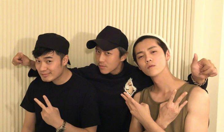 邓超|邓超新剧挑战刑侦题材,合作《山河令》中的他,还有当红小生助阵