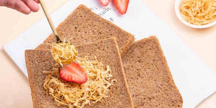 蛋黄酥|这5款“小食”价格亲民，营养好吃，囤一点，不起早，也能吃得香