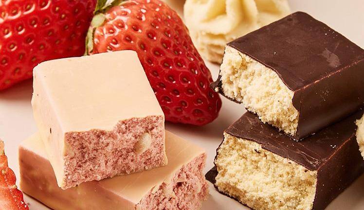 海苔|80后女生,晒郊游照,还附带零食清单,美景加美食,把生活过成诗