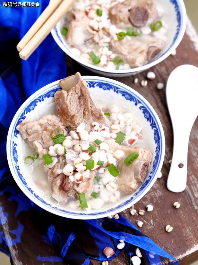 家人|三伏天祛湿最有效，记得给家人炖排骨多加三味，健康一整年