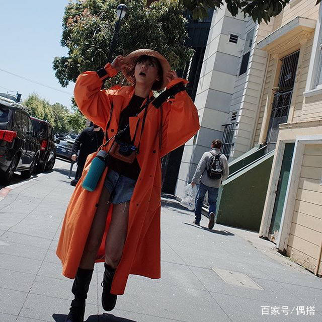迷彩|陈意涵齐刘海配半丸子头，可爱又迷人，被她逆龄惊艳，哪像37岁？