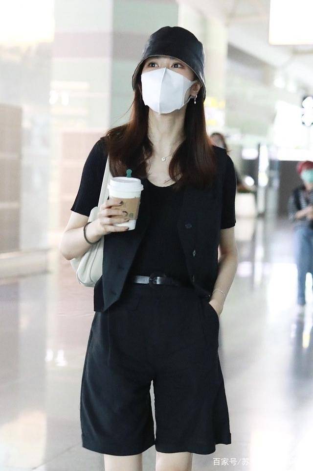 下装|脱下你的短裤吧，今年流行这7件下装，清爽又吸睛，美的让人羡慕