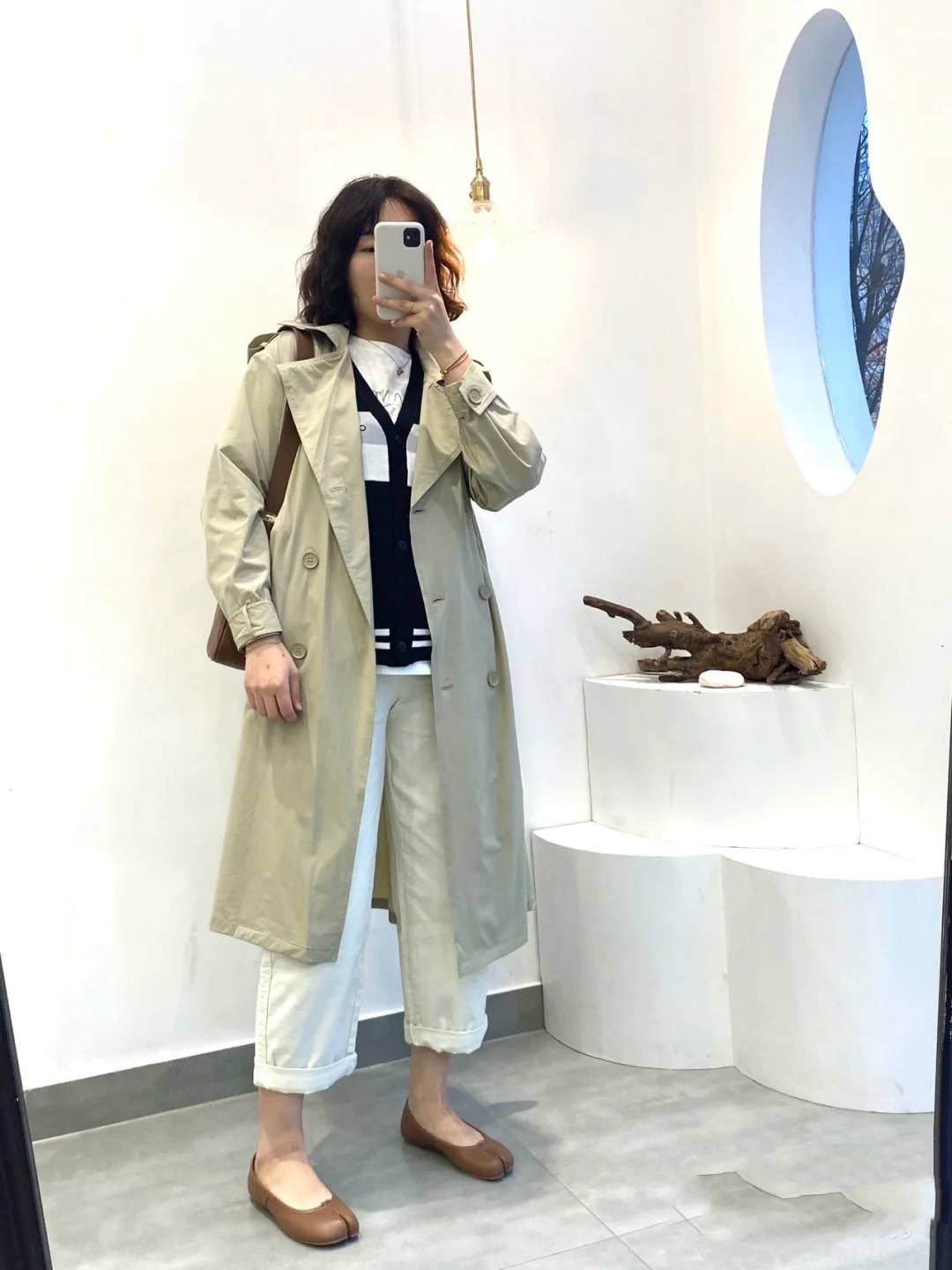 显得|30岁的微胖女人怎么穿，才能显瘦显气质？“3种”搭配技巧需掌握