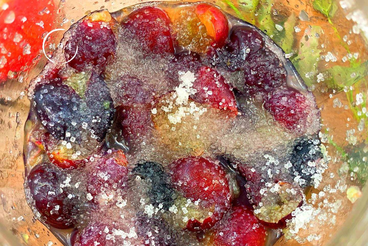 因为|做葡萄酒时,洗净的葡萄别直接撒糖!多加1步,酒更香醇还不涩口