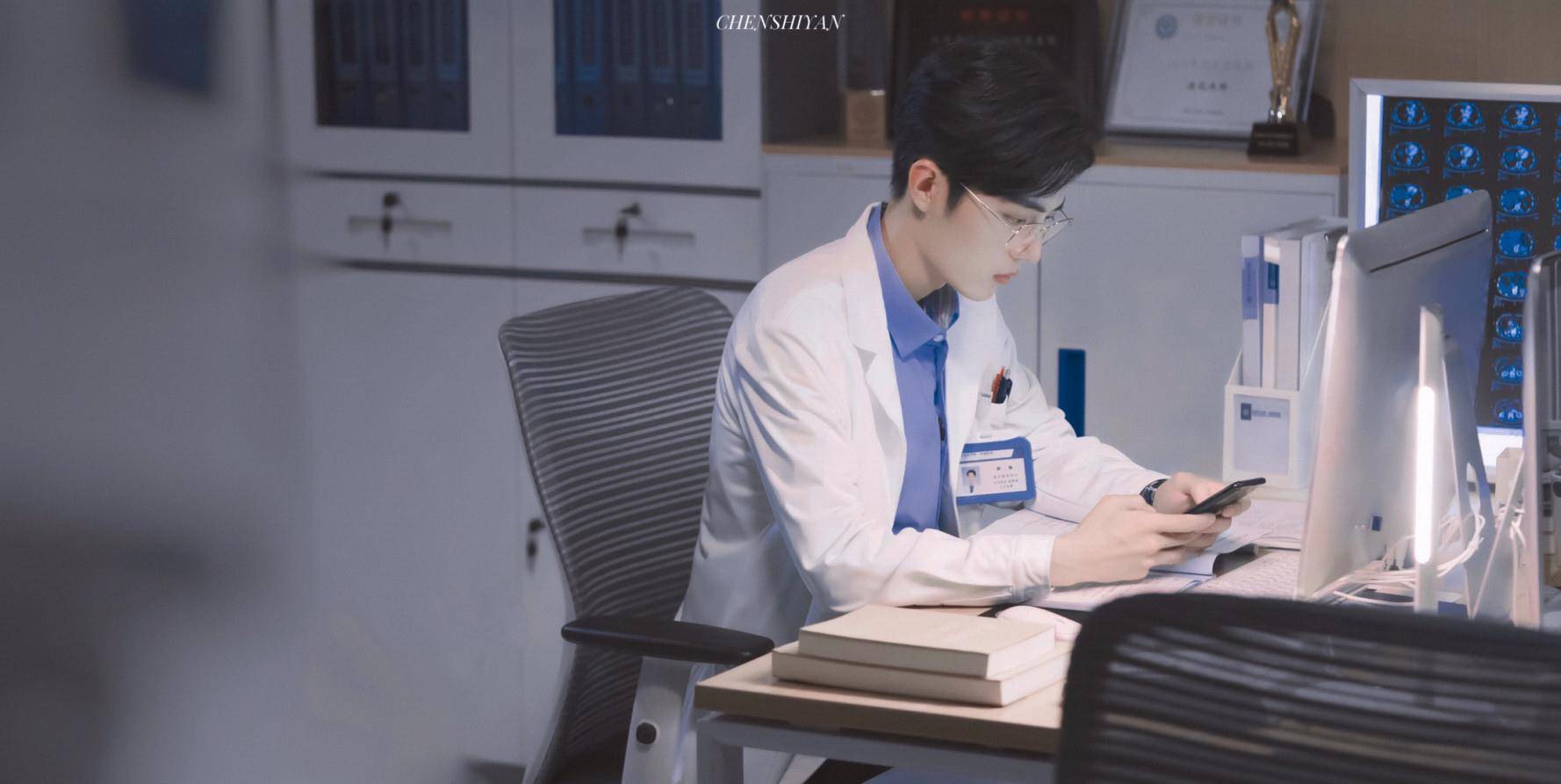 林之校|肖战《余生》再次胎动，知情人透露：一个好消息，一个坏消息