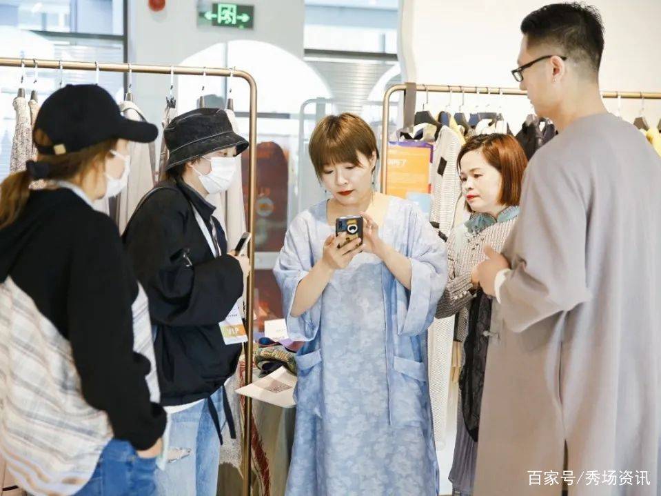 消息资讯|2021东方时尚买手节·设计师秋冬订货会｜招募申报,期待您的加入！