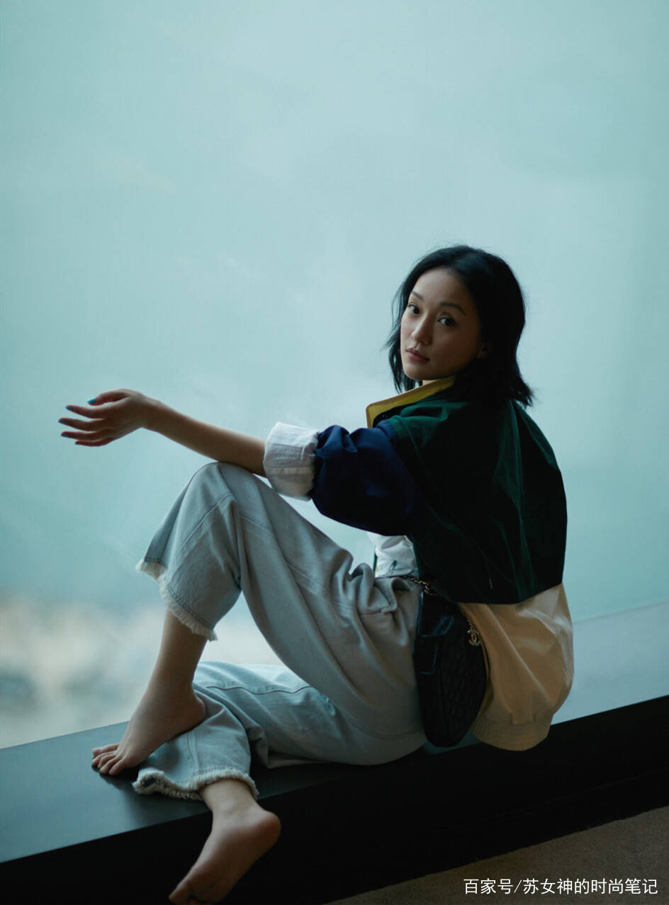 夏日清|四五十岁的女人尽量少穿阔腿裤，看看周迅、赵雅芝，这样穿多美！