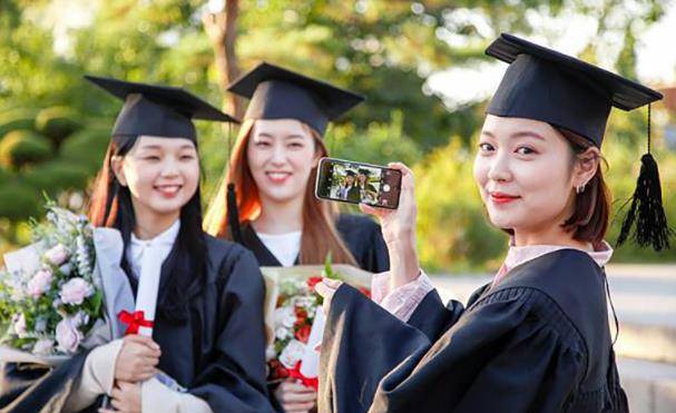 什么大学毕业后可以当律师 55f66657db66477e87fcd62d437de407.jpeg