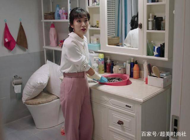 一身|都挺好：姚晨一双韩版鞋毁掉精英范，不如二嫂衣品越来越好？