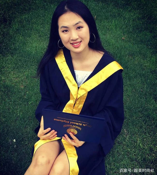 身材|千金姚安娜曝时尚大片，穿胶衣舞鞋秀身材，妆容显老不像22岁
