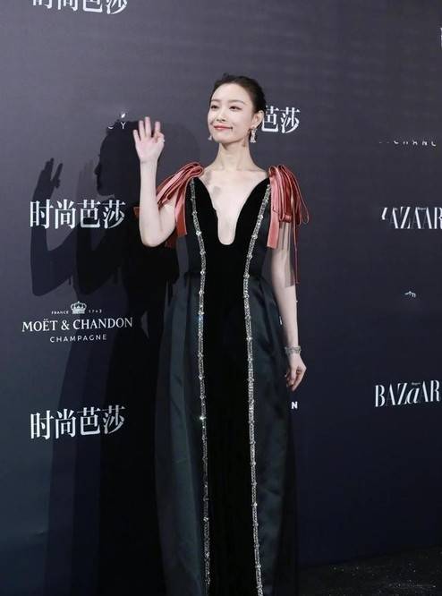 杨颖|芭莎红毯女星“翻车”现场：倪妮老气，杨颖憔悴，杨紫总算穿对了？