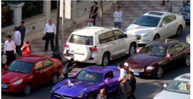 女士|攀比从幼儿园开始，5岁孩子告诉妈妈：朋友每天坐奔驰