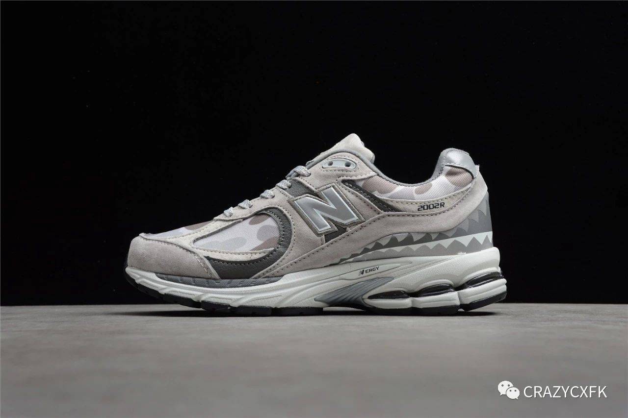 新百|新百伦NB联名灰迷彩 Bape x New Balance 2002 反光运动跑鞋