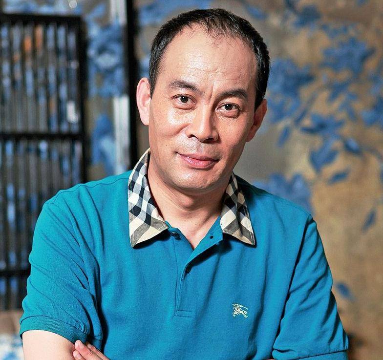 原创张光北结婚30年无绯闻把钱交给媳妇管孩子让姥姥带到11岁