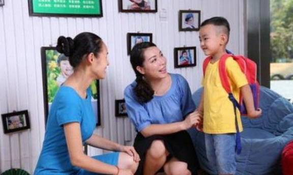 家长|孩子从幼儿园回家，却说饭菜里有苍蝇，宝妈搞清真相后哭笑不得