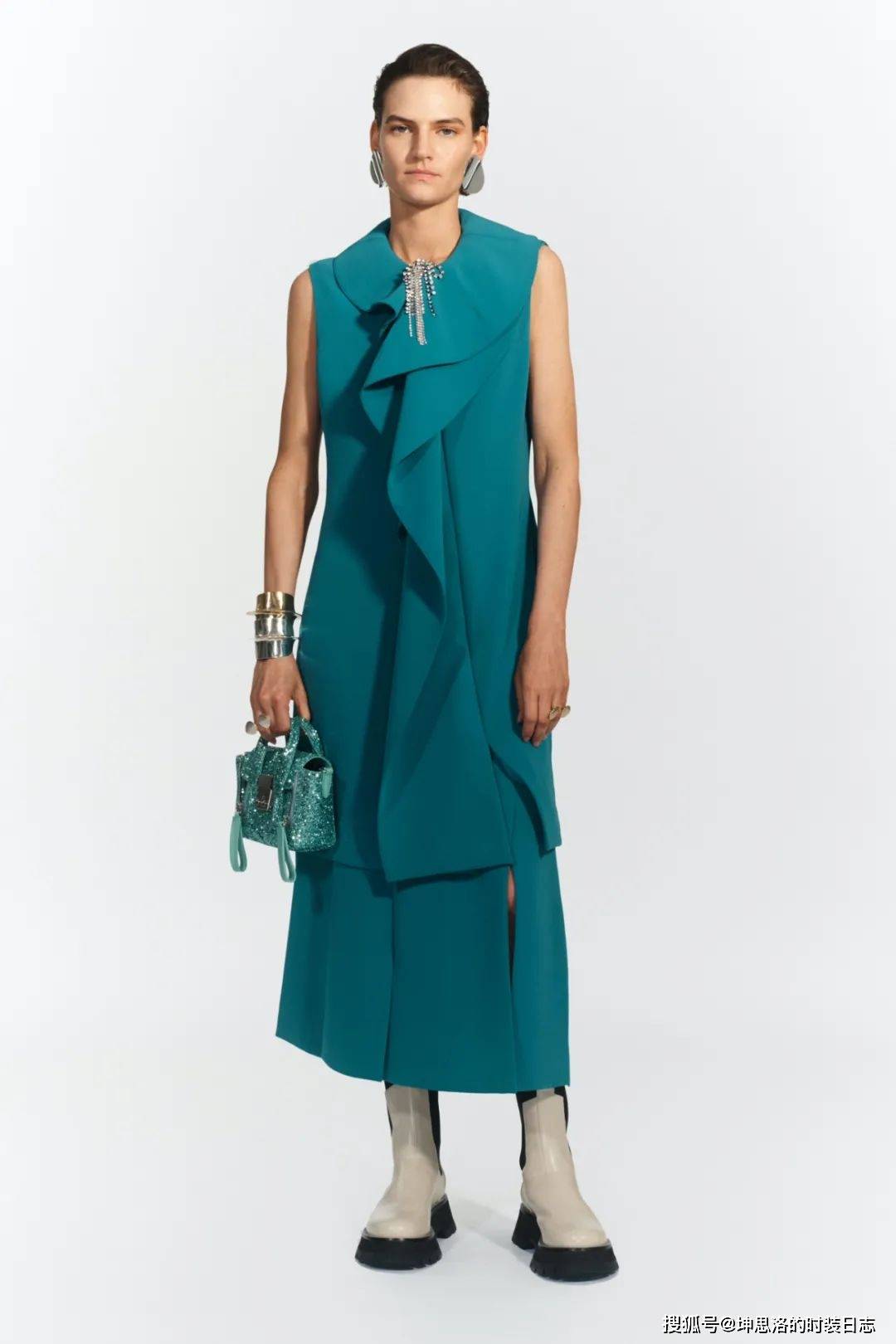 高定|3.1 Phillip Lim 2022早春度假系列 坚韧乐观的女性气质