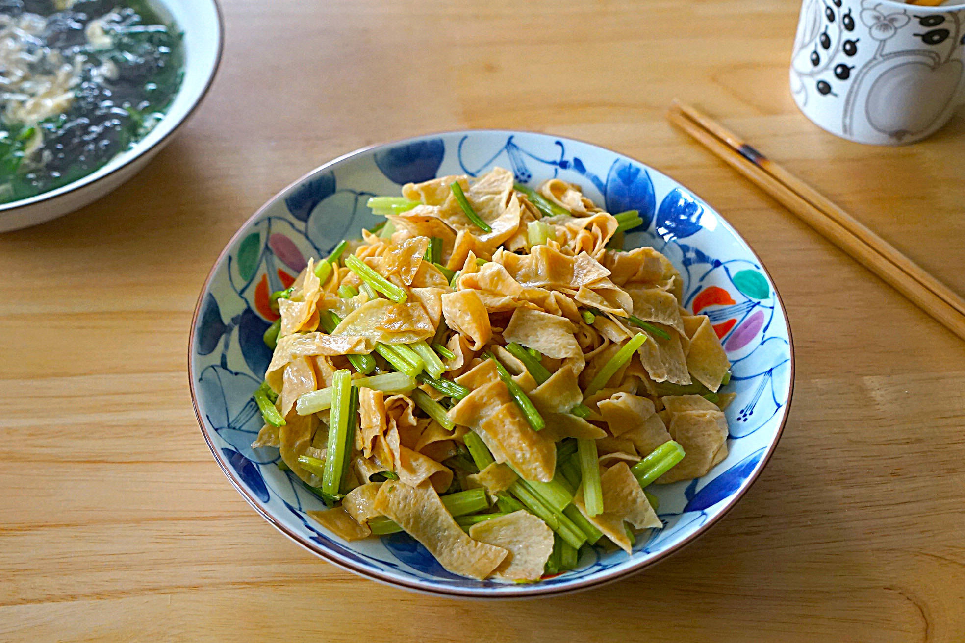 原創曬曬蘇北人的午餐,簡單3菜1湯,清淡又好吃,一家四口吃得真舒心