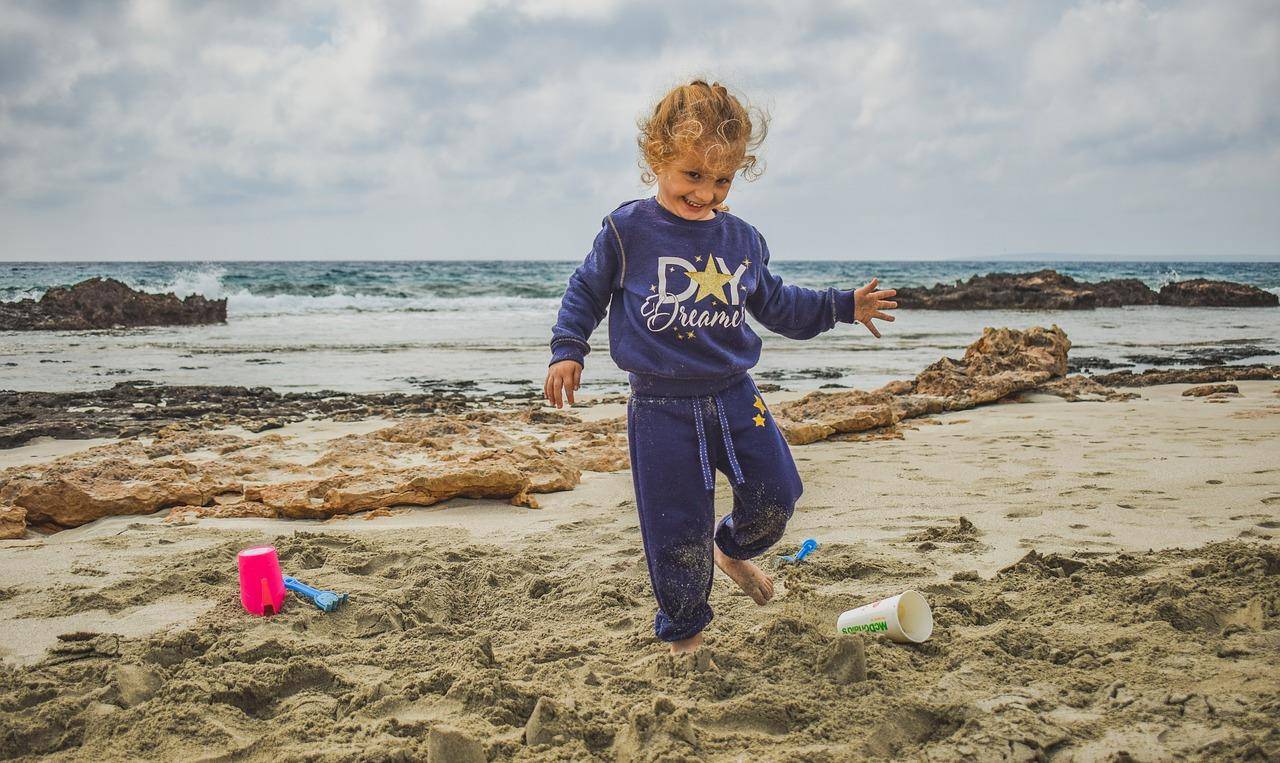 玩具|这些带娃的瞬间，你看像笑话，在妈妈是日常