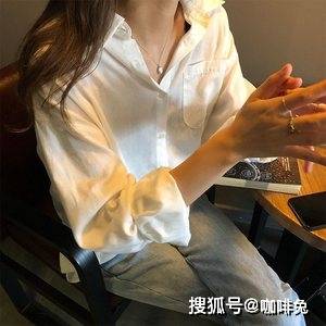 设计|街拍衬衫篇：时尚的穿搭风格，调剂了生活中的枯燥，美出新高度