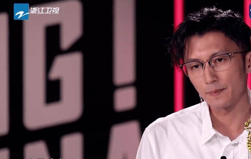 傅欣瑶|《好声音》第九期,比单依纯歌声更美妙的是,谢霆锋的排兵布阵