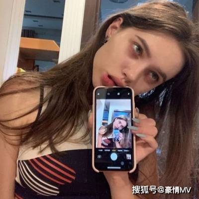 图片|2021欧美风霸气女生头像_个性欧美女生真人头像图片