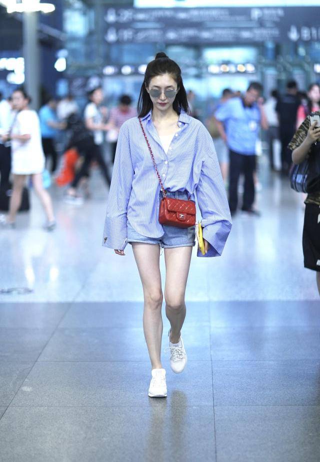 夏天|夏天穿衣学会塞衣角，让你时尚胜人一筹