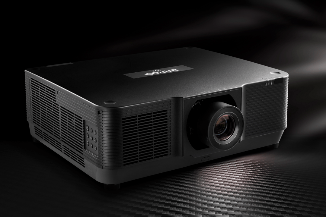 新品上市巴可iq7系列激光投影