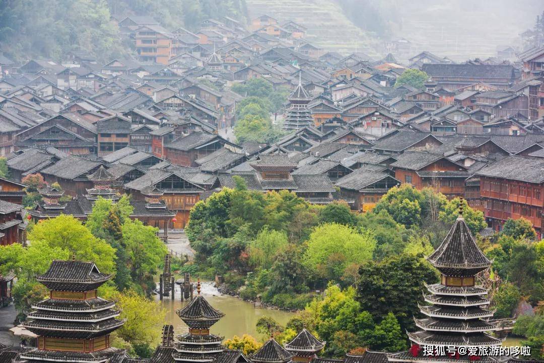 ④卡拉苗寨 离千户苗寨1h车程,还有一个在摄影圈中很红的卡拉苗寨