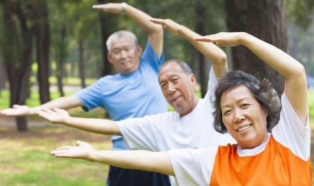 机体内|肝不好，早上起床会有4种异常，若全中，可能肝已经“撑不住了”