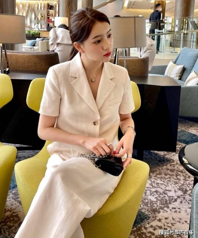 职场|夏天不知道穿什么衣服出门？试一下套装单品吧！它真的很方便百搭