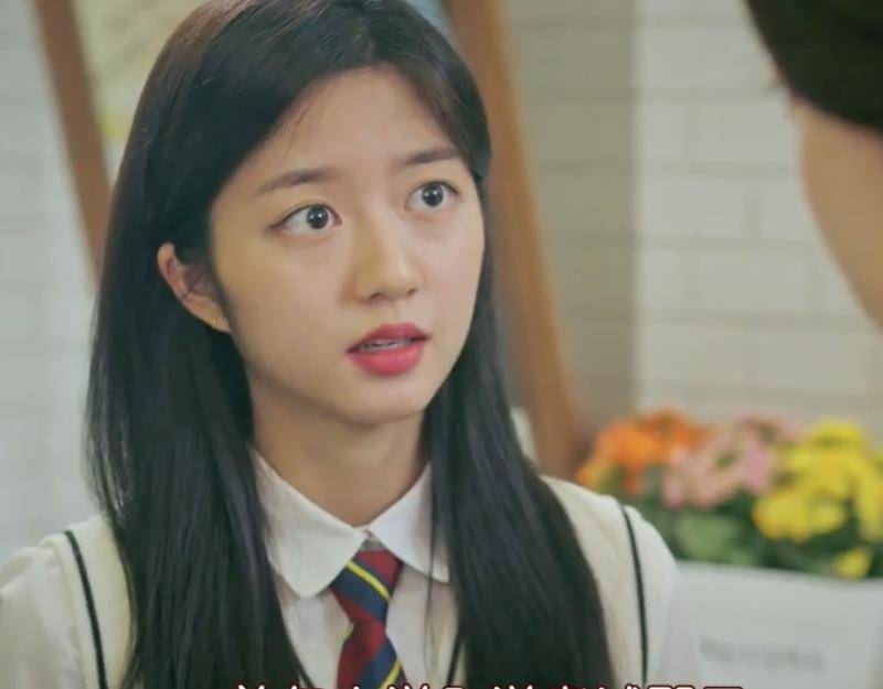 洛根|骂完接着看，金顺玉让《顶楼》变身《红楼梦》，连男主角都是假的