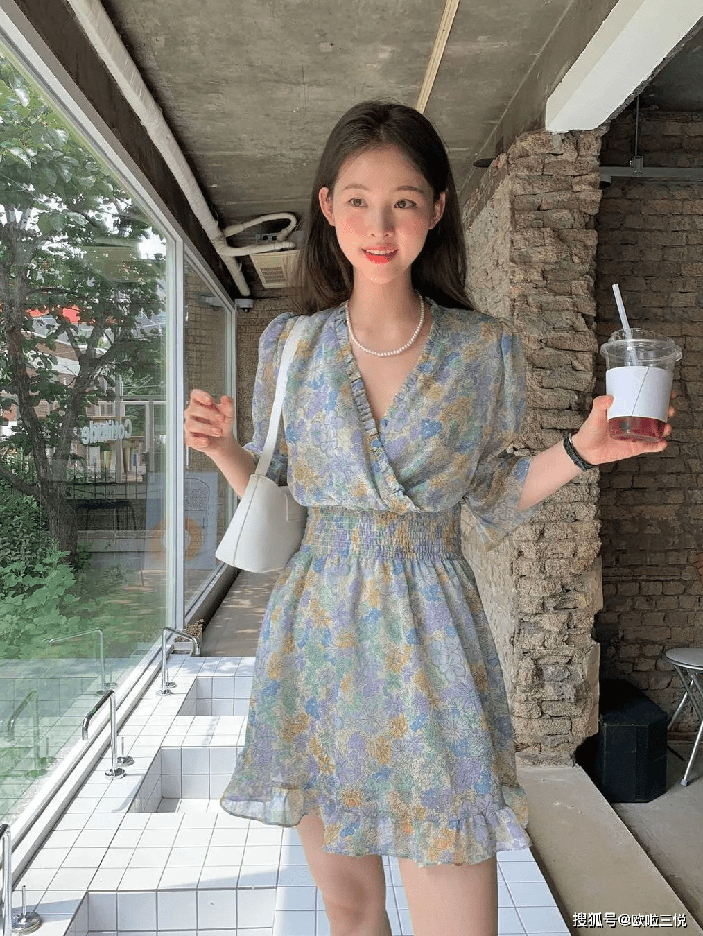 连衣裙|女生夏季穿搭：韩国风格，照着穿就很美！