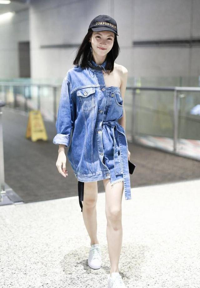 设计|金晨比例真好，小脑袋配骨感曲线，穿牛仔装气质阳光又少女