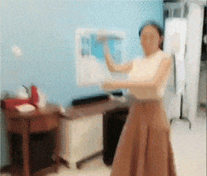 什么|搞笑GIF：说实话，我闺女可是黄瓜大姑娘啊