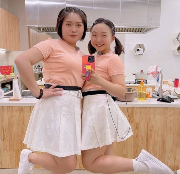 汪苏泷|穿芭蕾裙都搭丝袜裤,唯独辣目洋子搞特殊,不慎秀出直男最爱腿型