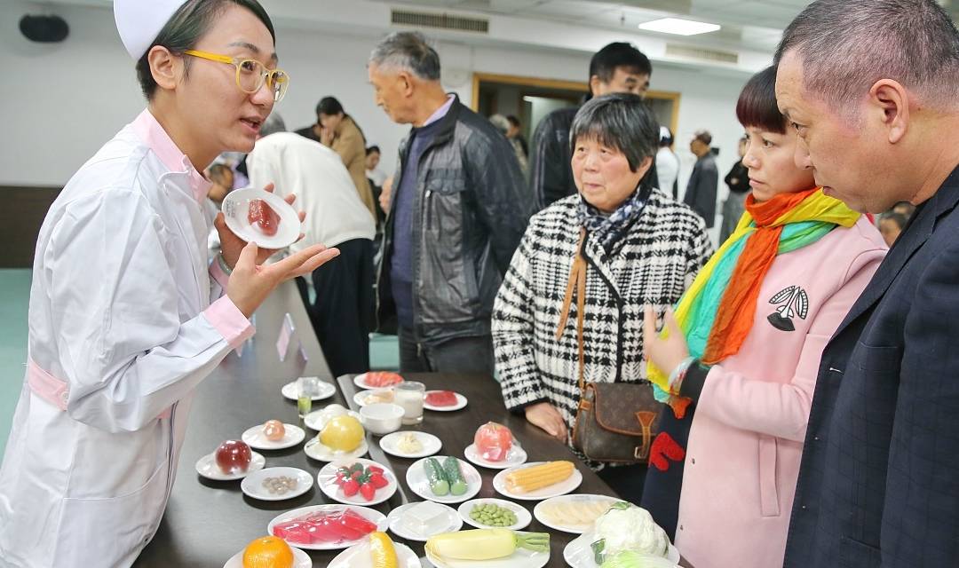 牙龈|糖尿病请注意：这5个不易察觉的症状，也是并发症来临的信号