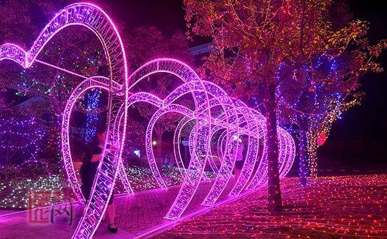 星空灯投影效果 6bdbceb15c674b52af64cce431aac05b.jpeg