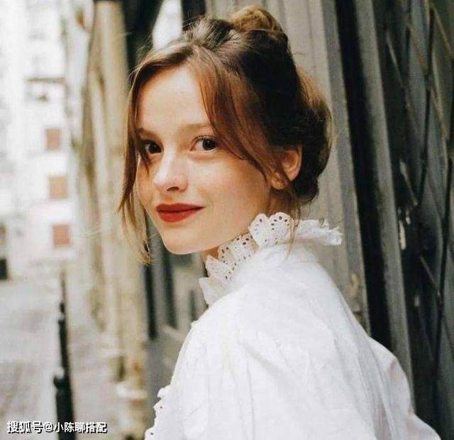 曲线|小个子女孩要显高,这样穿才是捷径!身高158博主给你答案
