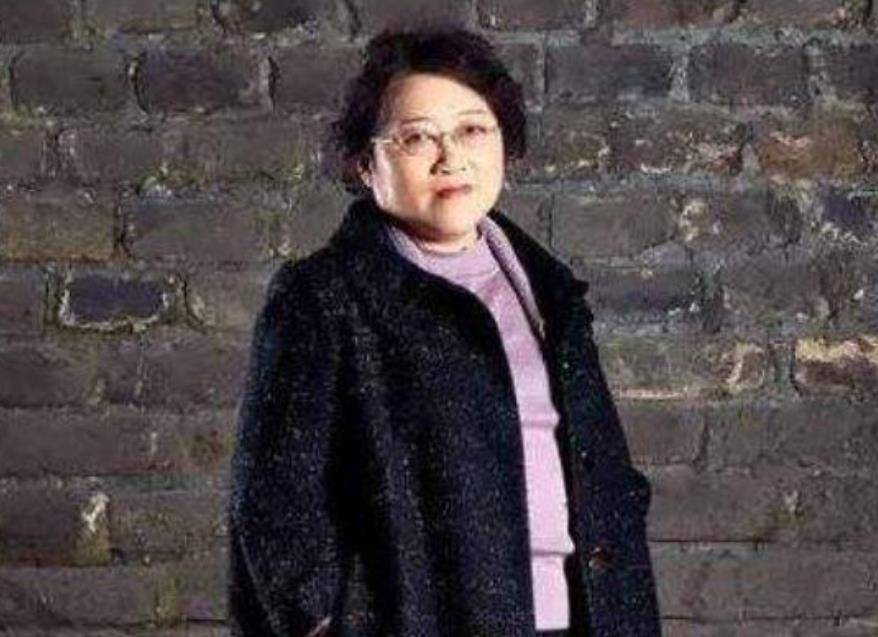 公众|李银河与出租车司机的“跨性别恋情”：一起4年后，答应领养孩子