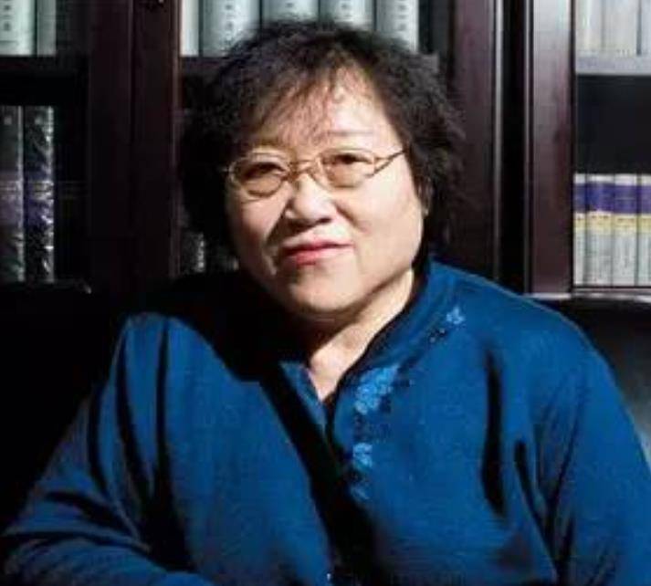 公众|李银河与出租车司机的“跨性别恋情”：一起4年后，答应领养孩子