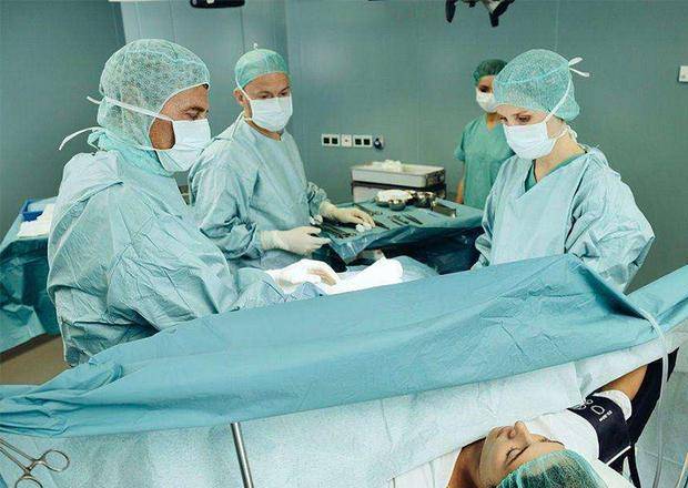 头胎|二胎选择“剖腹产”，切口会和第一胎的切口重合吗？