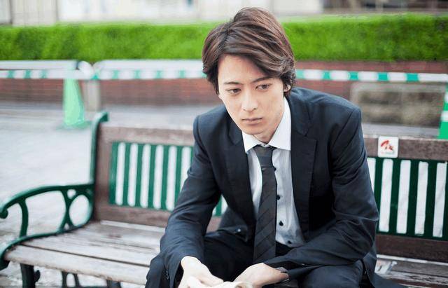 怎么说话才像男生 2f17ee2462954c8e8e0b1103794b4efc.jpeg