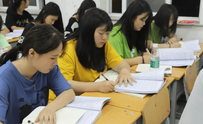 46b3336848a74b8a810c9338bc5b604f.png