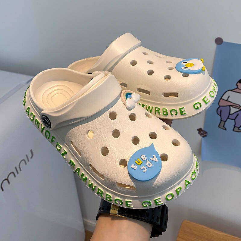 双脚|Crocs时尚洞洞鞋,个性的设计让双脚休闲一夏