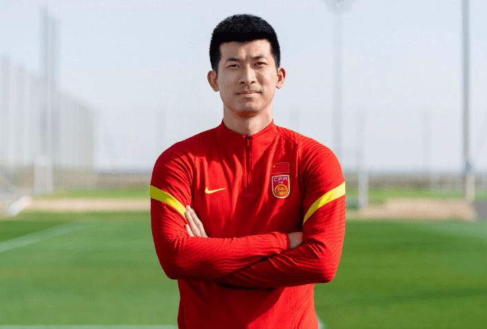 原创真硬汉刘殿座因断子绝孙脚隐私部位缝了10针仅5天已恢复训练