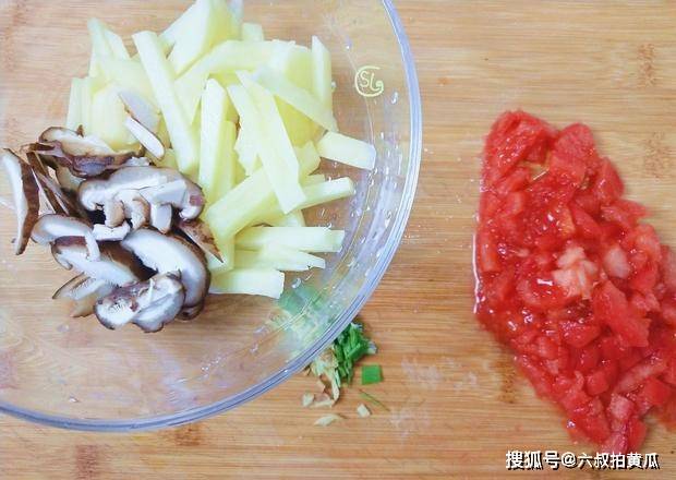做法|早餐就服这种做法，饭菜一锅出，压饿管饱，一人一碗，出门不怕冷