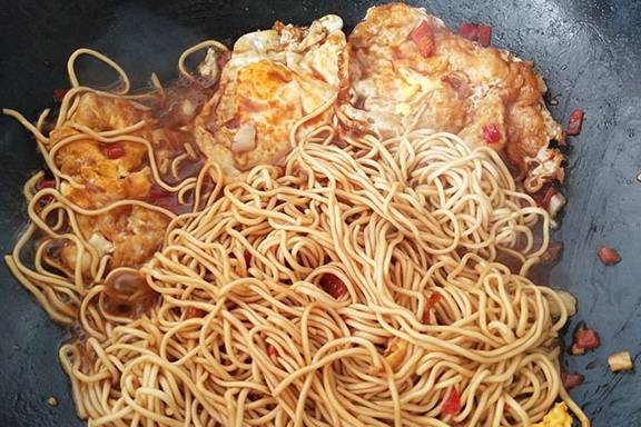 汤汁|天热，我迷上了它，只需5分钟做好，早餐晚餐都能吃，营养又美味