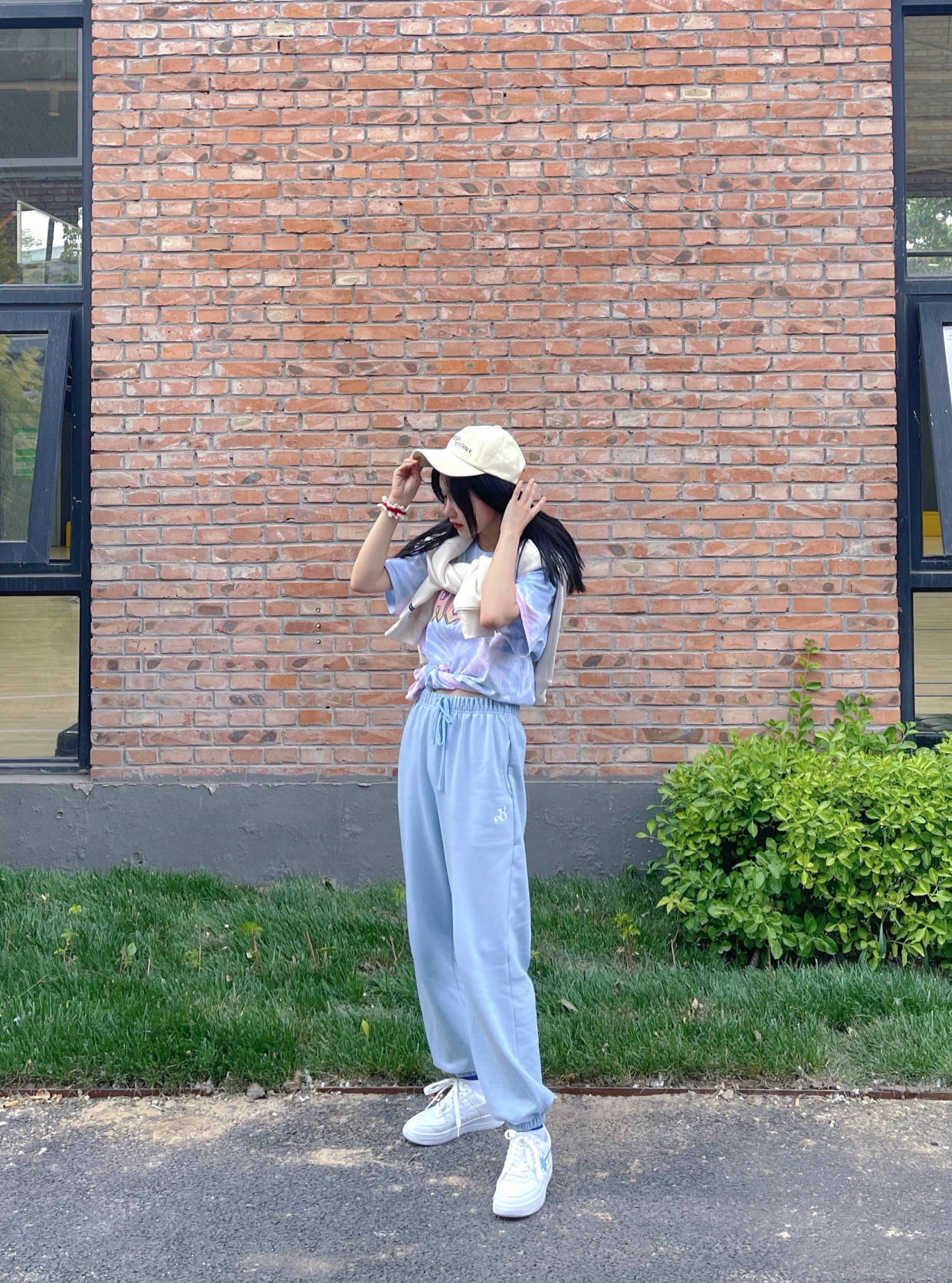 蓝色|穿搭模板徐梦洁来了！私服清爽时髦又养眼，小仙女们快来get