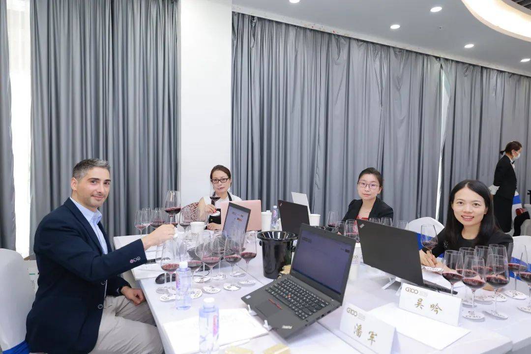 体系|现场直击|第15届G100国际葡萄酒及烈酒评选赛正式开赛