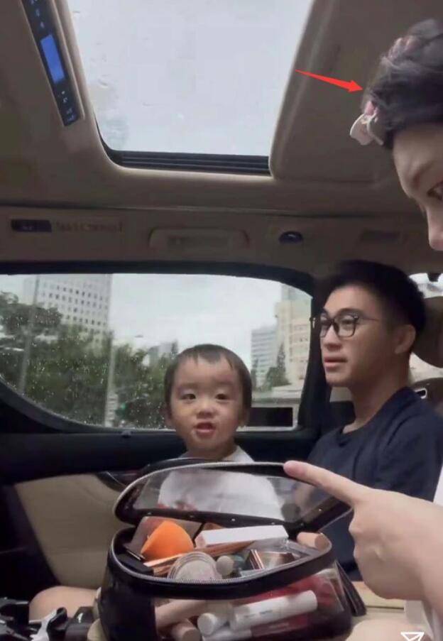 何猷君|奚梦瑶自曝孕期容貌焦虑，怕被说胖不敢露面，努力消肿效果甚微